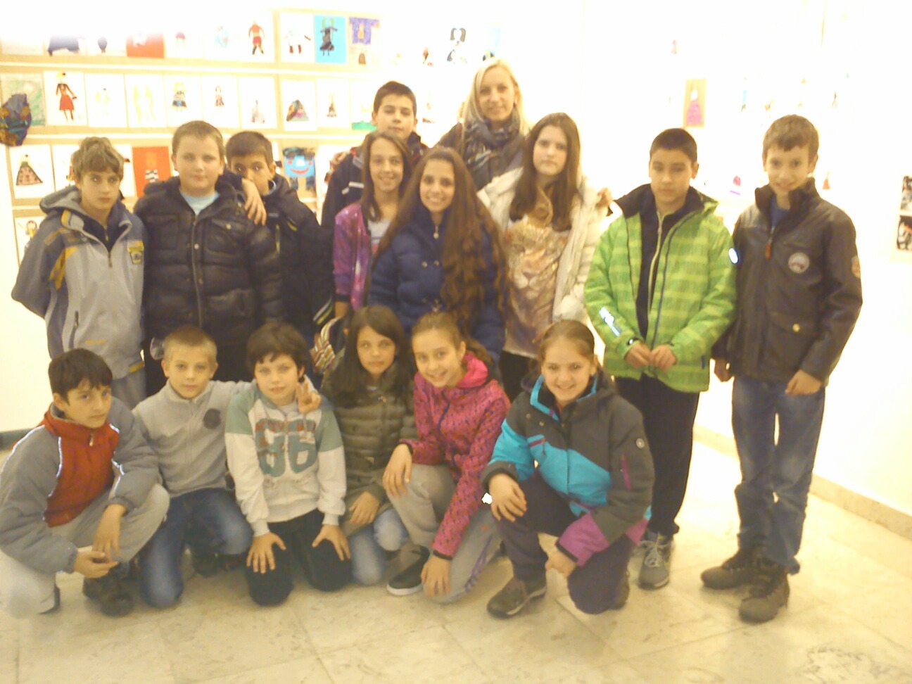 image-c55752d19041a8dcd38ece70d481bd1d3abad58400af89cf59879c46a49f6131-V